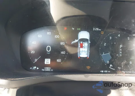 2019 Volvo Xc60 T6 Inscription z USA, uszkodzony, nr VIN LYVA22RL5KB310853